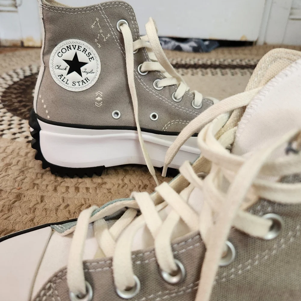 Converse Two Color Run Star High-Top Sneakers in Gray and Mint